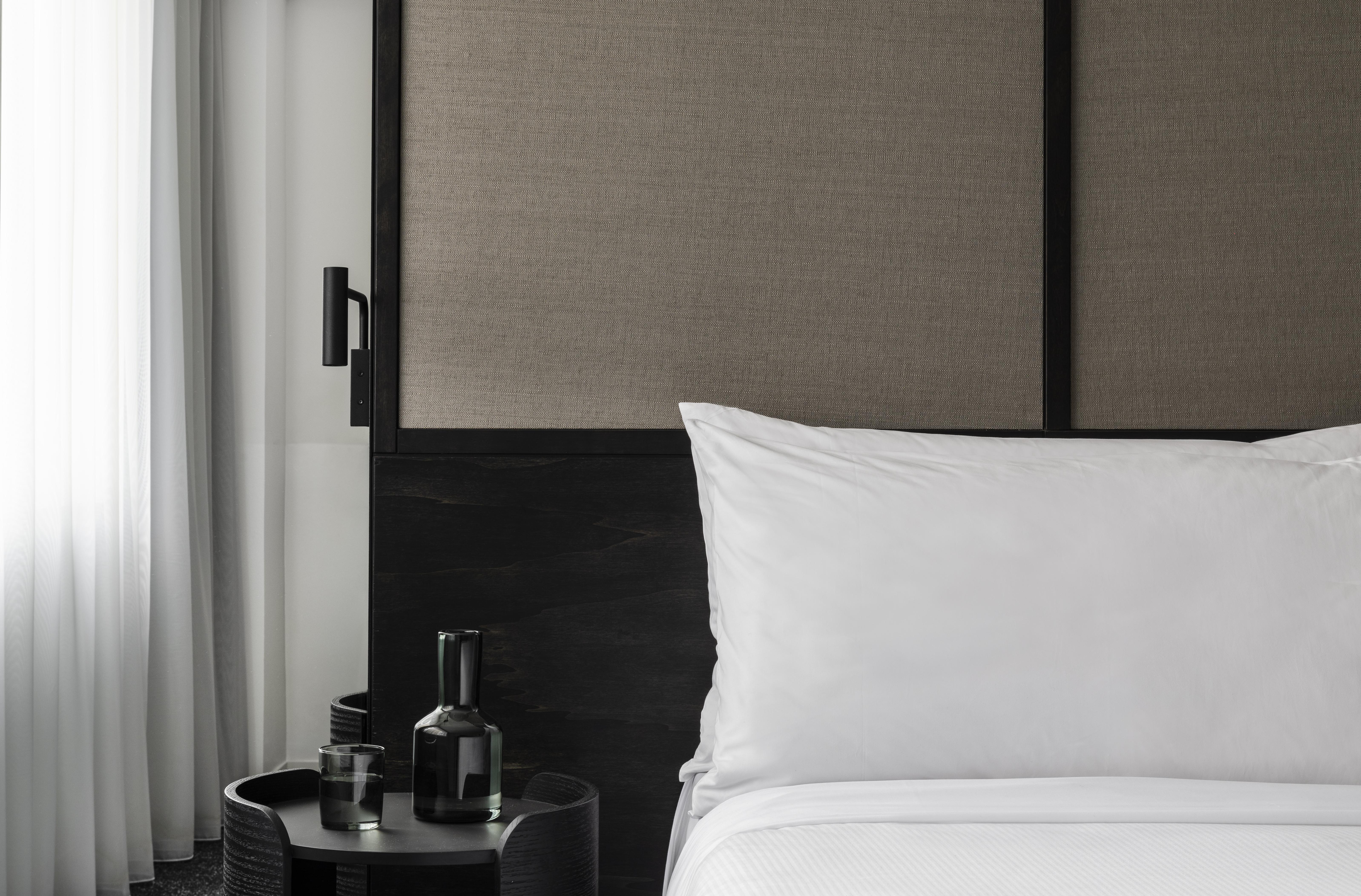 Lancemore Crossley St. Melbourne Exterior photo A room at the hotel