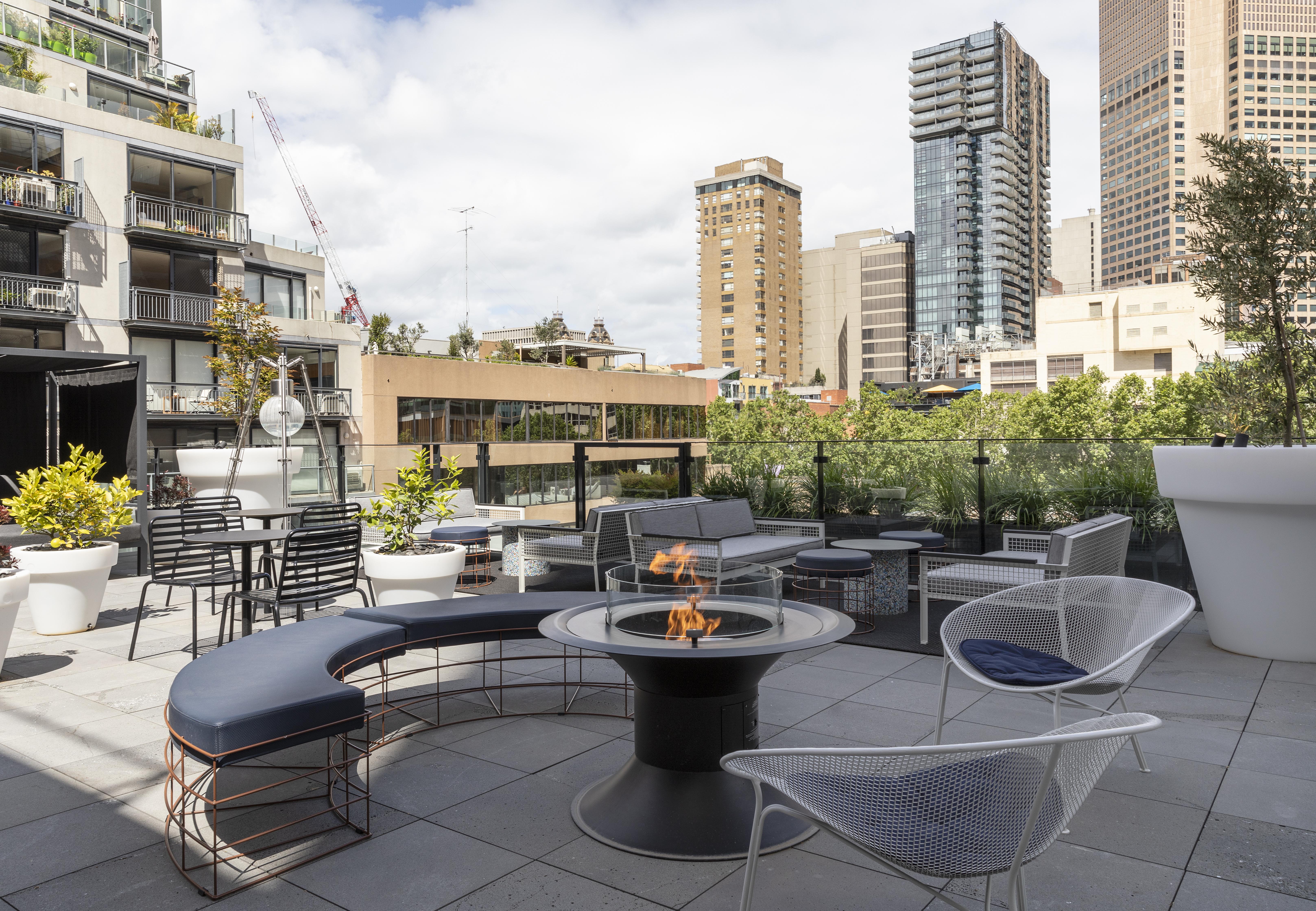 Lancemore Crossley St. Melbourne Exterior photo The Park at 14th